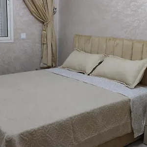 Hay Salam Reserve Aux Familles Appartement